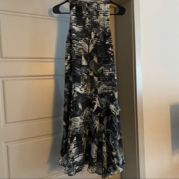 club monaco dress - Picture 3 of 4